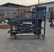 河南三門峽花椒清選篩、時(shí)產(chǎn)300Kg/h花椒振動(dòng)篩、220V花椒篩分機(jī)